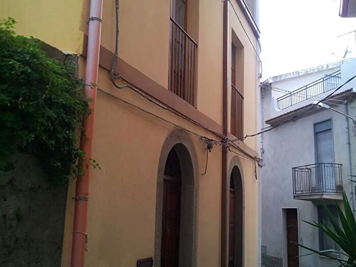 Casa quadrilocale in vendita in Via Boer, San Piero Patti