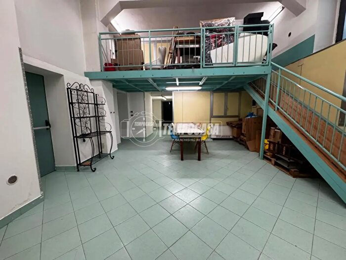 Appartamento in vendita in Via Vallazze, Milano