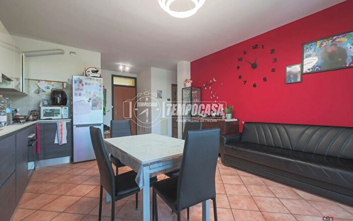 Appartamento trilocale in vendita in Via Monsignor Alberto Mongardi, Bagnara Di Romagna