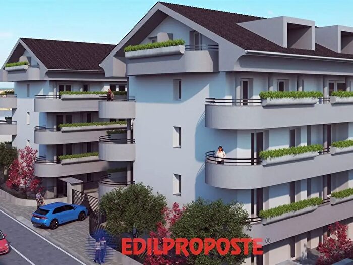 Case in Vendita e in Affitto - 2