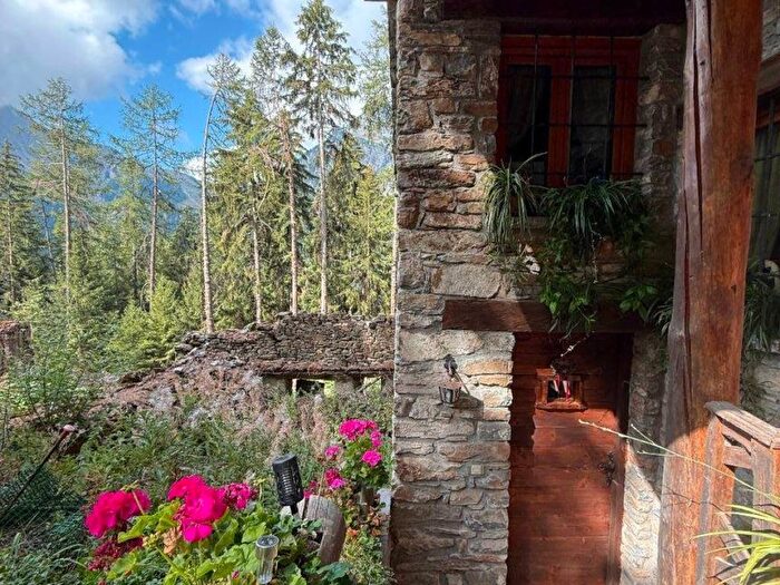 Appartamento trilocale in affitto in Località Ermitage, Courmayeur
