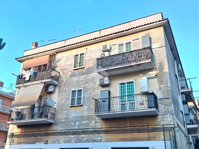 Appartamento bilocale in vendita in Via Attilio Odero, Roma