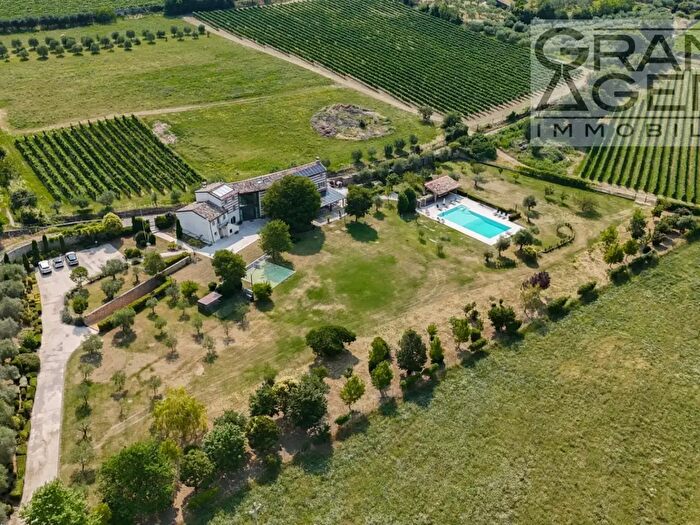 Casa con 15 locali in vendita in Località Campetti di Lubiara, Caprino Veronese