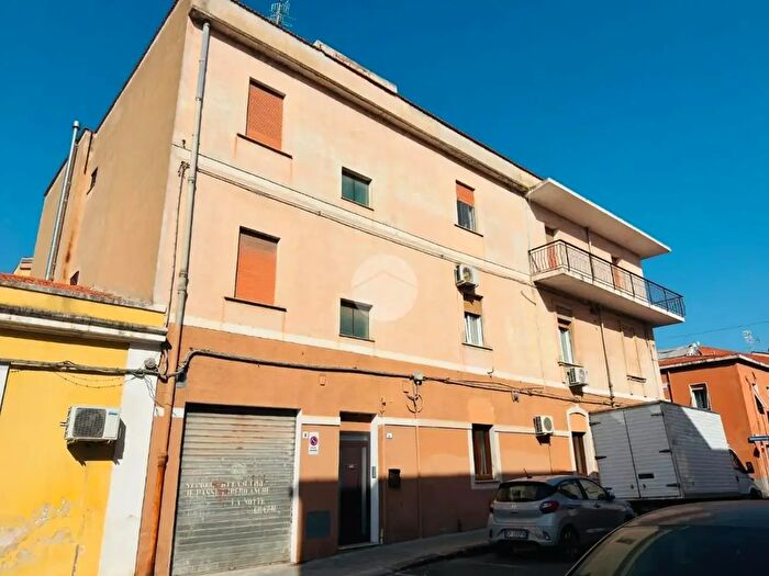 Appartamento trilocale in vendita in Via Romangia, Sassari