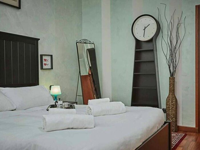 Appartamento trilocale in affitto in Via Giovanni Pezzotti, Pezzotti Meda, Milano