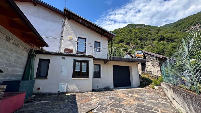 Casa bilocale in vendita in Via Bellini, Pallanzeno