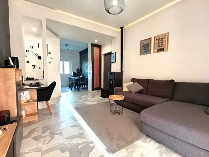 Appartamento trilocale in vendita in Via Pietro Testi, Napoli