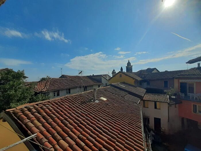 Casa con 5 locali in vendita in Via Paravidino, Rocca Grimalda