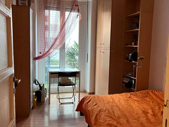 Appartamento trilocale in affitto in Via Luigi Capranica, Città Studi, Milano