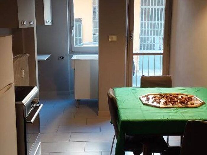 Appartamento bilocale in affitto in Via Carlo Reymond, Nizza Millefonti, Torino