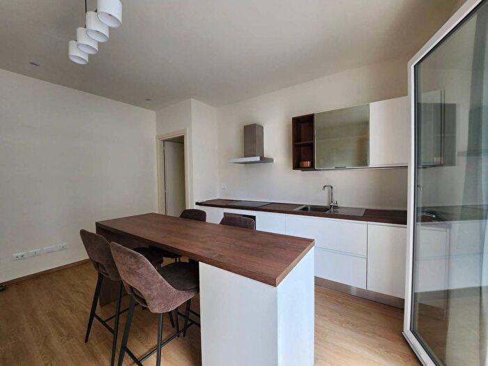 Appartamento bilocale in affitto in Viale Regina Elena, Tripoli Mare, Rimini