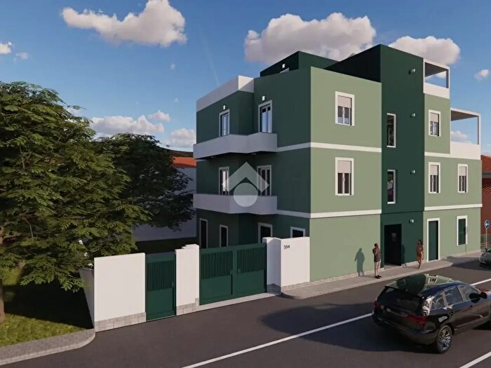 Case in Vendita e in Affitto - 3
