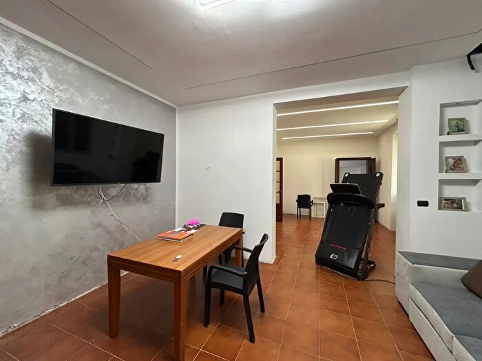 Casa con 6 locali in vendita in Via Piazzetta G Carducci, Legnago