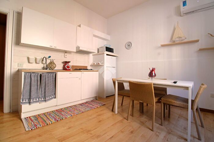 Appartamento bilocale in vendita in Via del Conte, Sapri