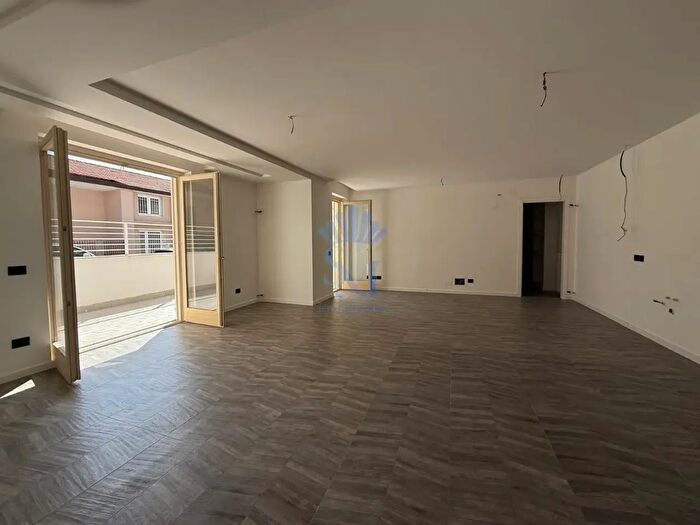 Appartamento trilocale in vendita in San Prisco