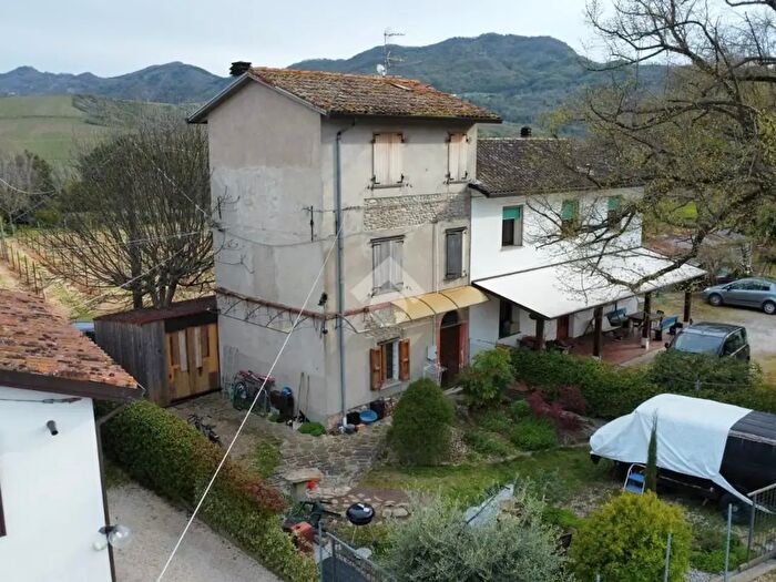 Casa trilocale in vendita in Via Macerato, Riolo Terme