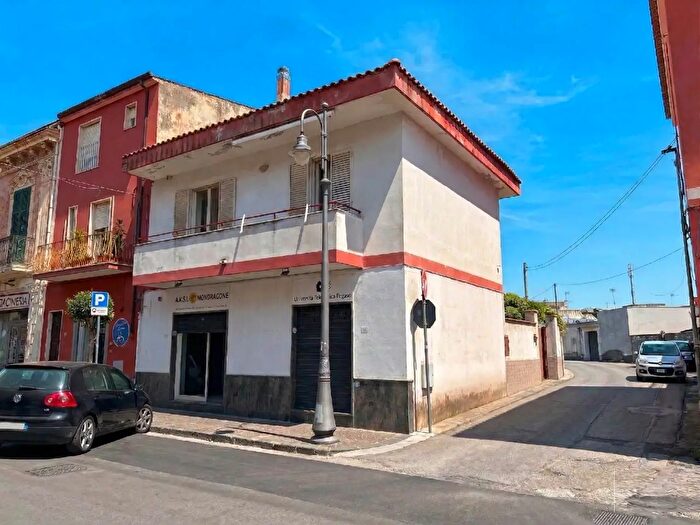 Casa bilocale in vendita in Corso Umberto I, Mondragone