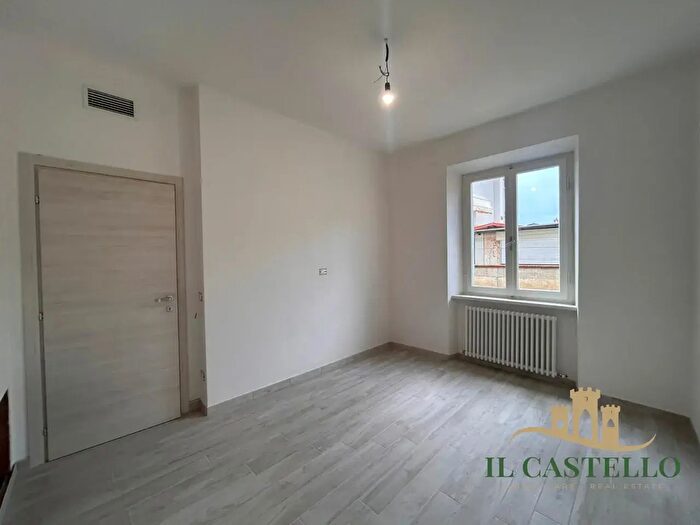 Appartamento trilocale in vendita in Castiglione Del Lago