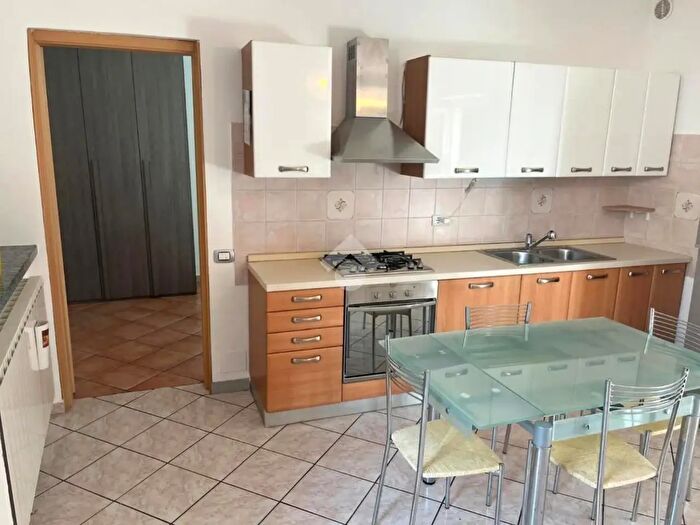 Appartamento bilocale in affitto in Via Alessandro Volta, Binago