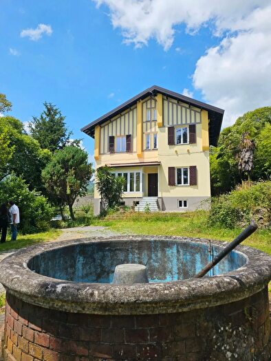 Casa con 5 locali in vendita in Viale Giacomo Bornetto, Genova