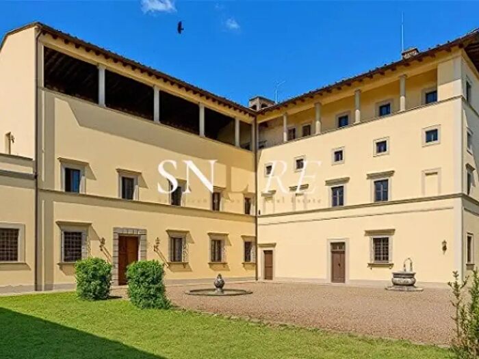 Appartamento con 6 locali in vendita in Via di Vingone, Scandicci