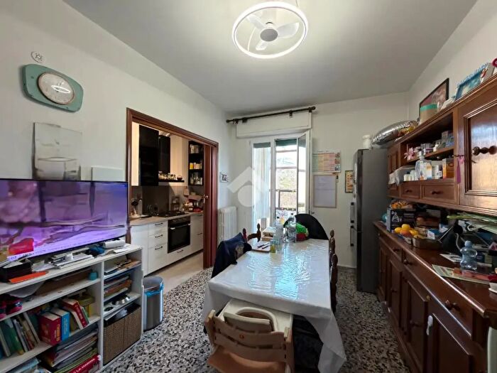 Appartamento trilocale in vendita in Via Santo Stefano in Pane, Firenze