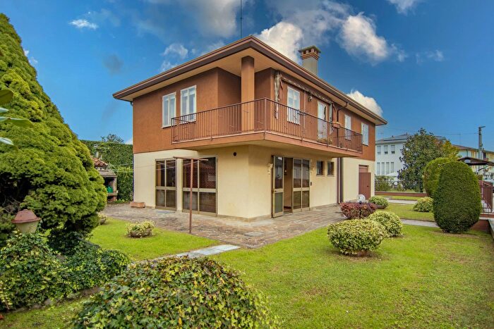 Casa con 5 locali in vendita in Noventa Padovana