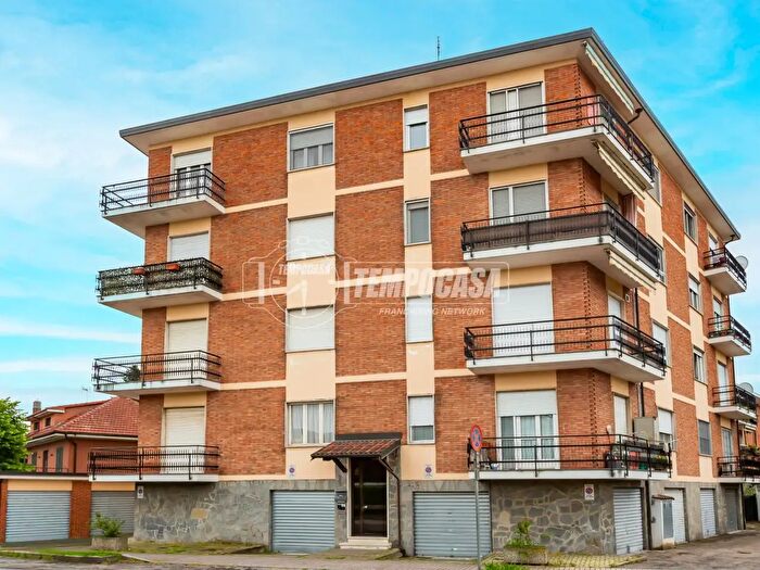 Appartamento trilocale in vendita in Via Cristoforo Colombo, Poirino