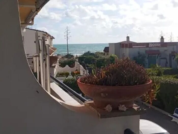 Appartamento bilocale in vendita in Lungomare degli Ardeatini, Ardea