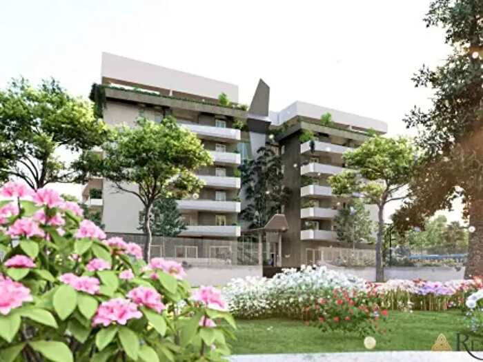 Appartamento trilocale in vendita in Via nella Marcellino, Roma