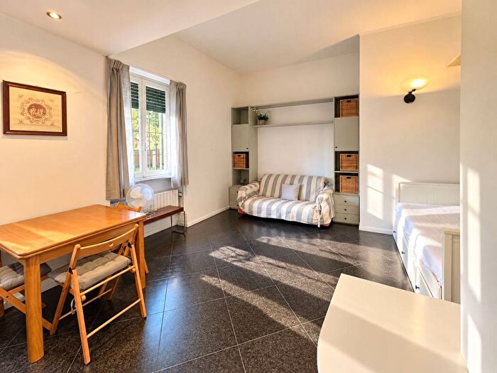 Appartamento monolocale in affitto in Piazzale Siena, Milano