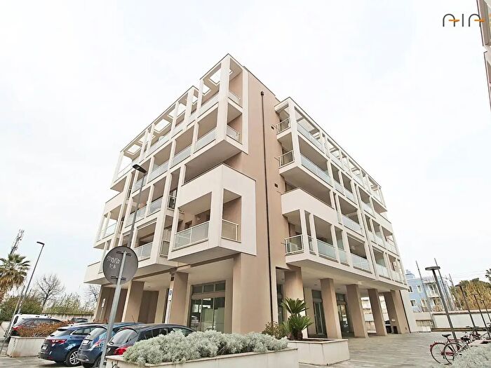 Appartamento bilocale in vendita in Via Giuseppe Parini, Grottammare