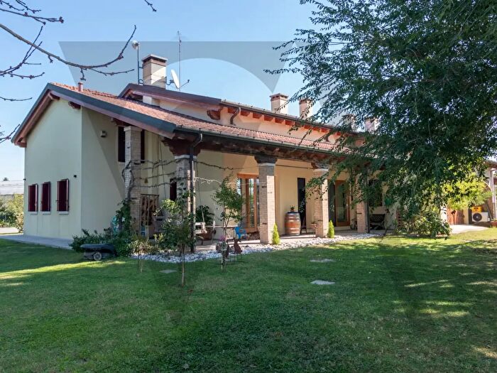 Casa trilocale in vendita in Polverara