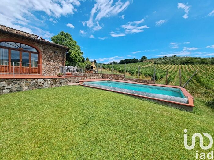 Casa quadrilocale in vendita in Via Case Sparse, Greve In Chianti