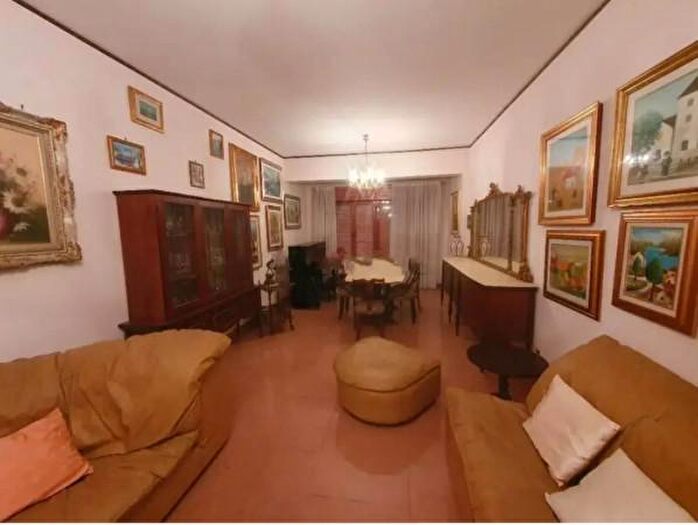 Appartamento quadrilocale in vendita in Via Saracinello, Reggio Calabria