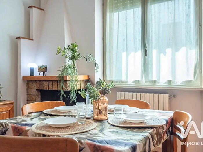 Appartamento con 5 locali in vendita in Via Via Filippo II, Corridonia