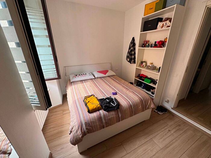 Appartamento bilocale in affitto in Via Andrea Ponti, Barona, Milano