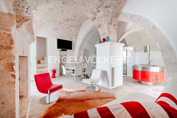 Casa con 5 locali in vendita in Ostuni