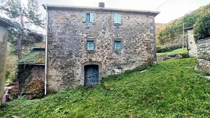 Casa quadrilocale in vendita in Via Pignoli E Valli Castiglione dei Pepoli, Castiglione Dei Pepoli