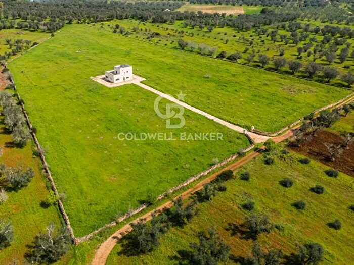 Casa con 6 locali in vendita in Strada Provinciale Contrada Farai, San Pancrazio Salentino