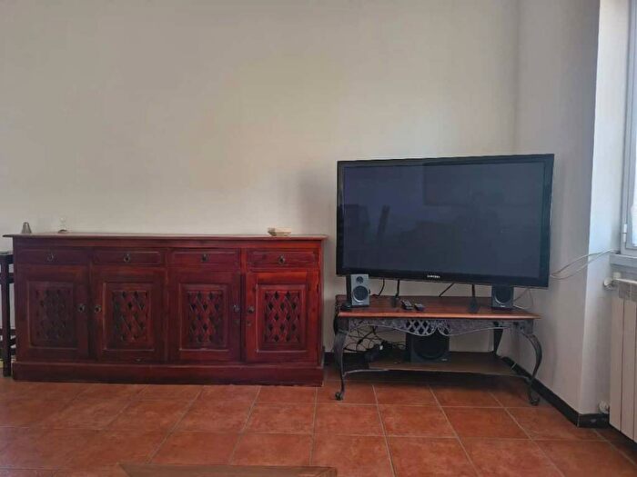 Appartamento trilocale in affitto in Via dei Giacinti, Centocelle, Roma
