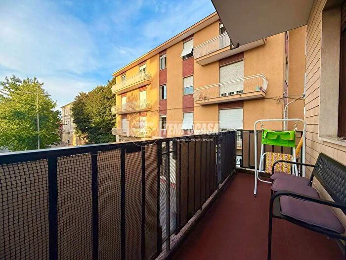 Appartamento trilocale in vendita in Piazza Castello, Cirie'