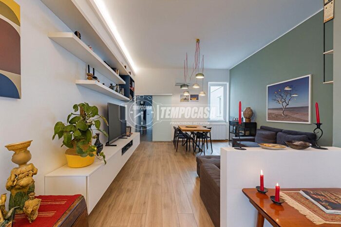 Appartamento quadrilocale in vendita in Via Alfonso Sozy Carafa, Lecce