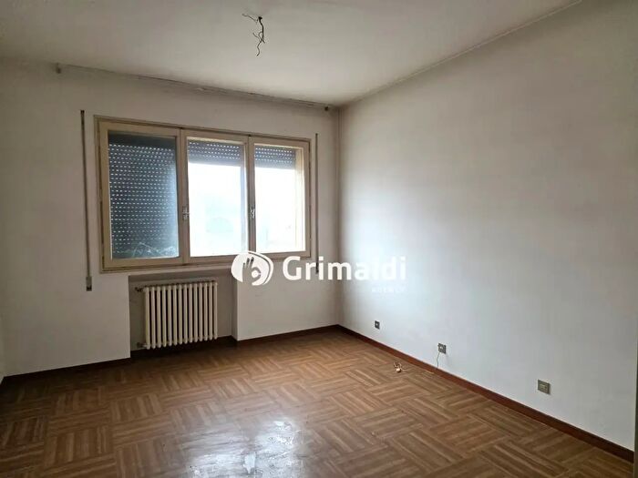 Appartamento con 10 locali in vendita in Via Giacomo Matteotti, Ariano Nel Polesine
