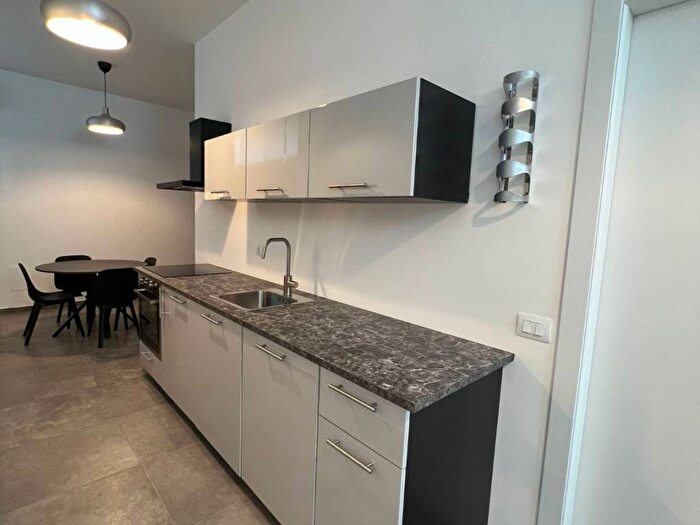 Appartamento bilocale in affitto in Via Bernardino Verro, Ripamonti Fondazione Prada, Milano