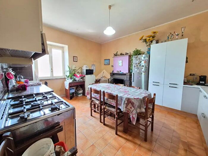 Casa con 5 locali in vendita in Colle La Voleca, Valmontone