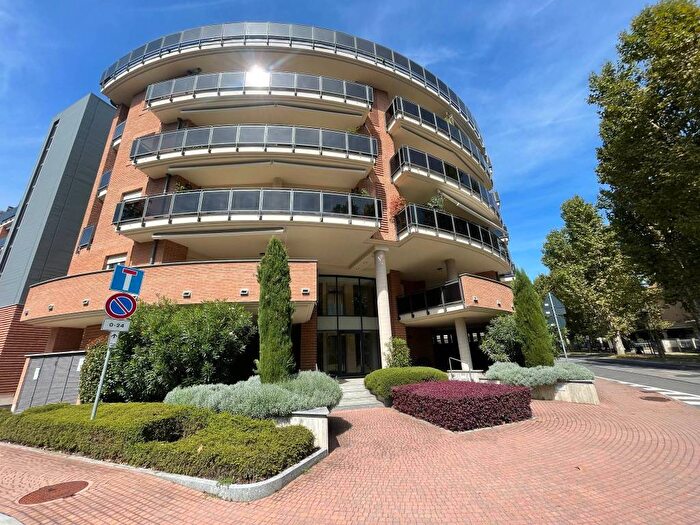 Appartamento trilocale in affitto in Viale Generale Armando Diaz, Semicentro, Chieri