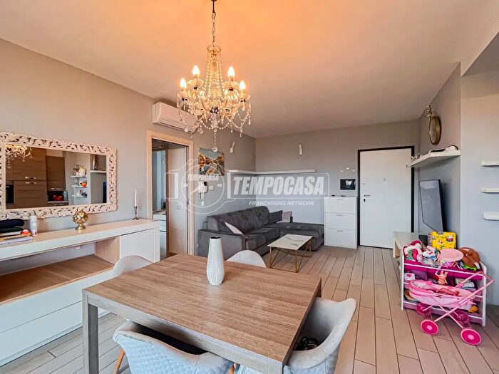 Appartamento trilocale in vendita in Via Tomaso Giovanni Albinoni, Gatteo