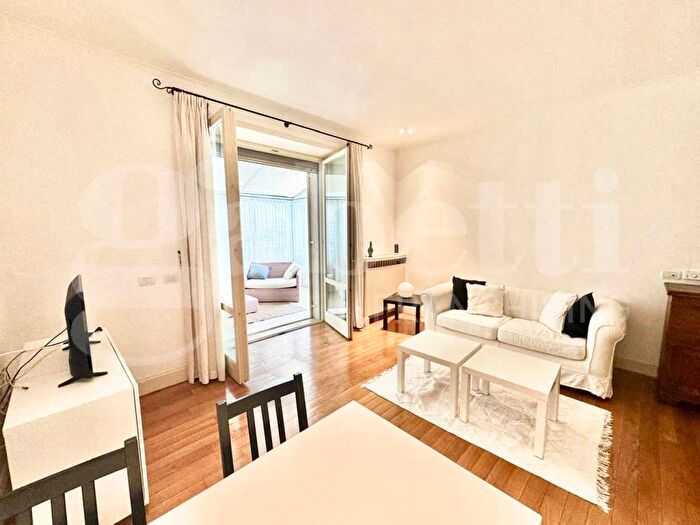Appartamento bilocale in affitto in Via Paolo Frisi, Parioli, Roma