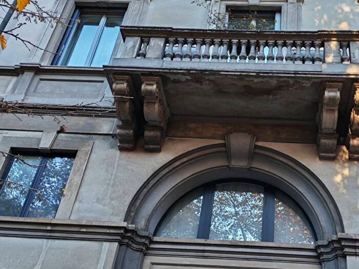 Appartamento bilocale in affitto in Piazza della Repubblica, Repubblica, Milano